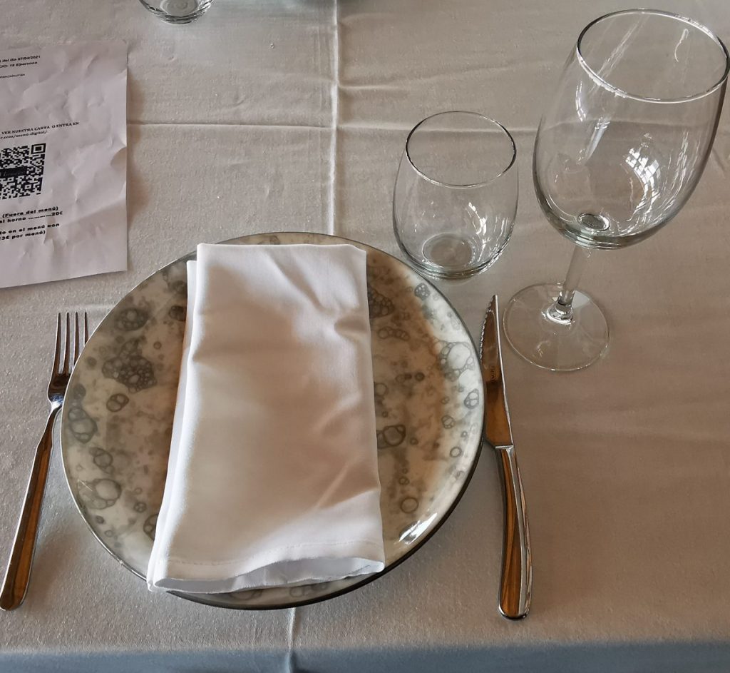 mesa restaurante el mirador las eras